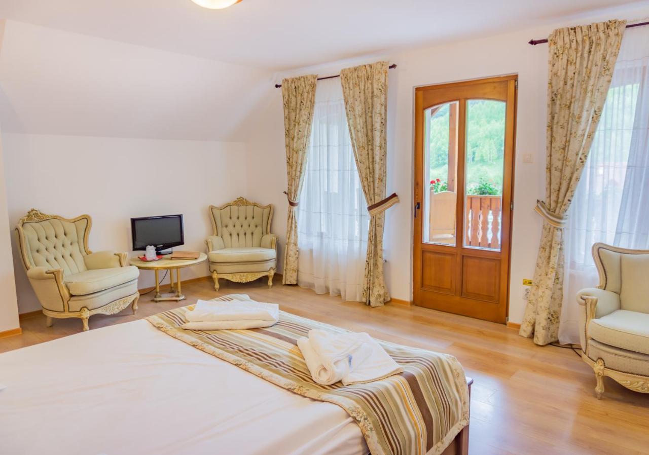 Popasul Craiului Vila Zărneşti Exterior foto