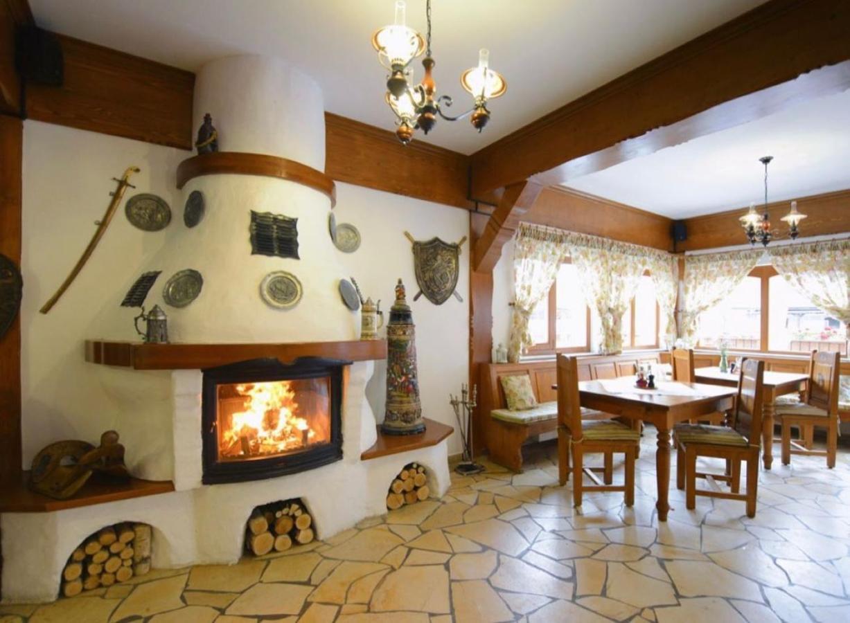 Popasul Craiului Vila Zărneşti Exterior foto